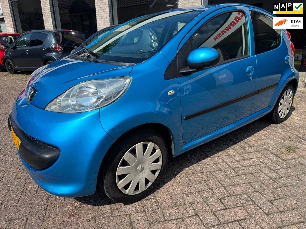 Peugeot 107 1.0-12V XS AIRCO ORG 201629 KM NAP O.H BOEKJES K, Voorwielaandrijving, Gebruikt, 68 pk, Origineel Nederlands