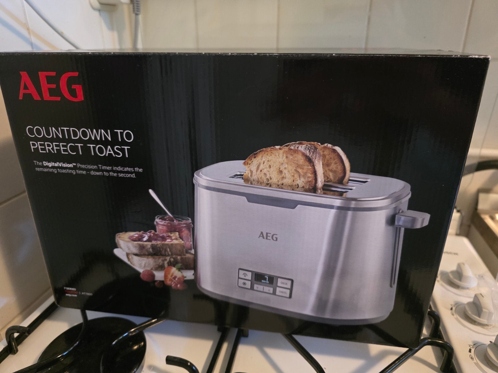 Nieuw in doos! digitale AEG broodrooster, Ophalen, Nieuw, Uitneembare kruimellade