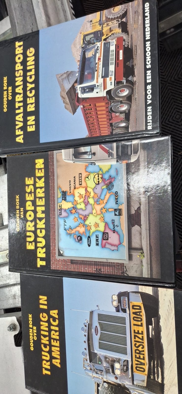 3 Gouden Boeken over Vrachtwagens: Transport & Truckmerken, Ophalen, Gelezen, Vrachtwagen
