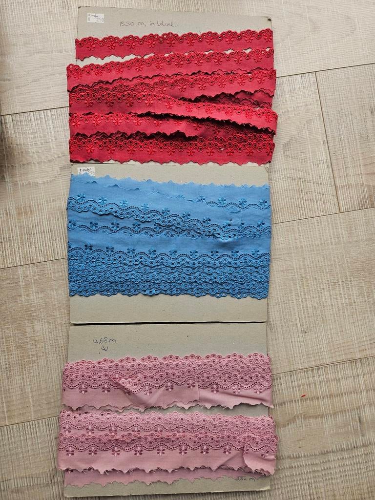 Kanten Band in Diverse Kleuren - Nieuw, Hobby en Vrije tijd, Naaien en Fournituren, Ophalen of Verzenden, Nieuw, Lint, Band of Elastiek