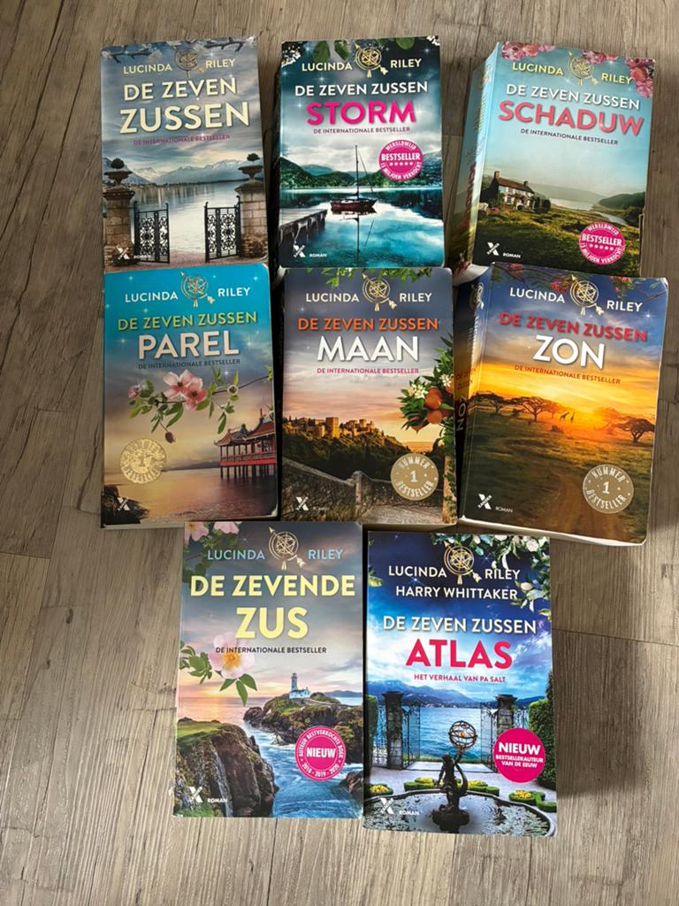 De zeven zussen serie, Ophalen of Verzenden, Gelezen, Nederland
