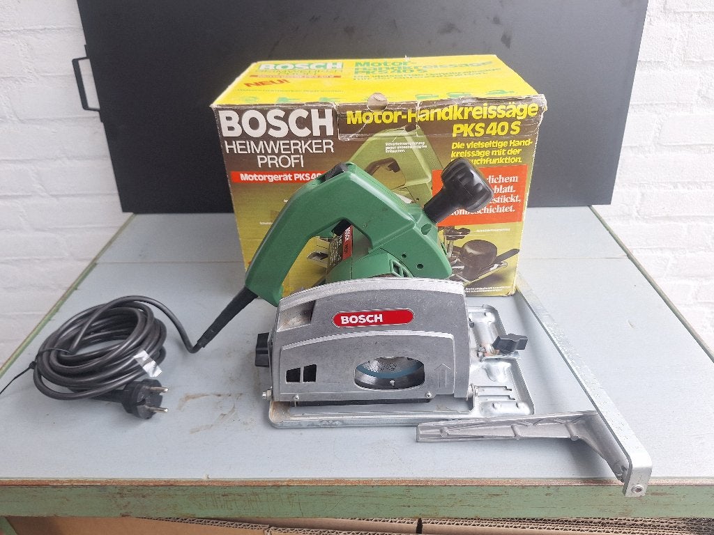 Bosch PKS40S inval cirkelzaag, Cirkelzaag, 600 tot 1200 watt, Ophalen of Verzenden, Zo goed als nieuw