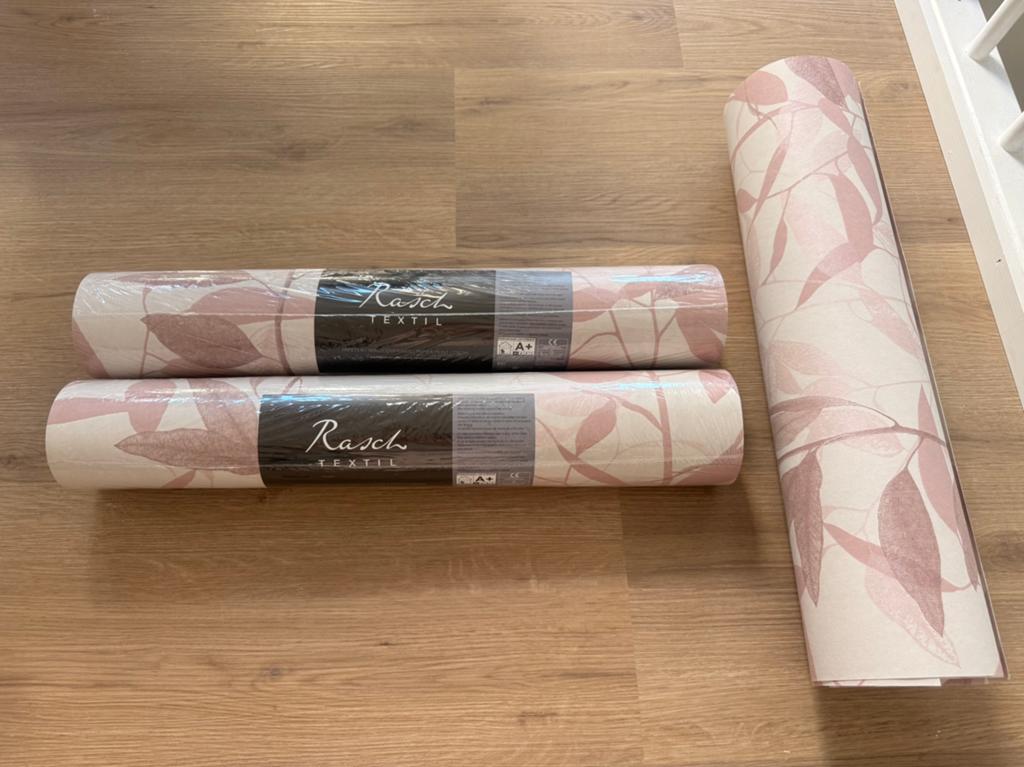 (Babykamer) behang roze, Huis en Inrichting, Ophalen, Roze