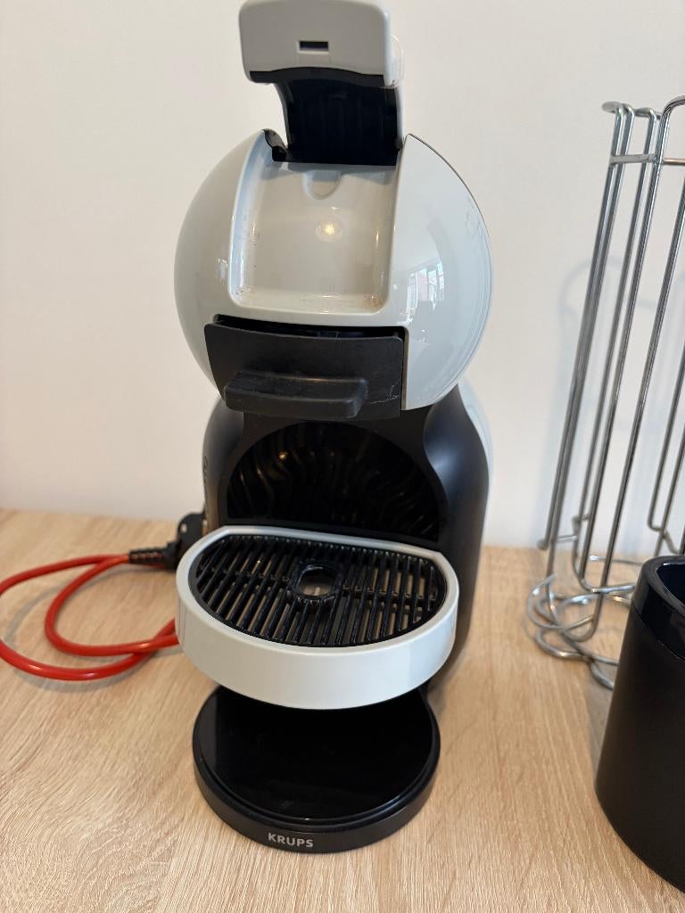 Dulce Gusto Krups + accessoires, Ophalen, Gebruikt, Koffiemachine, Koffiepads en cups
