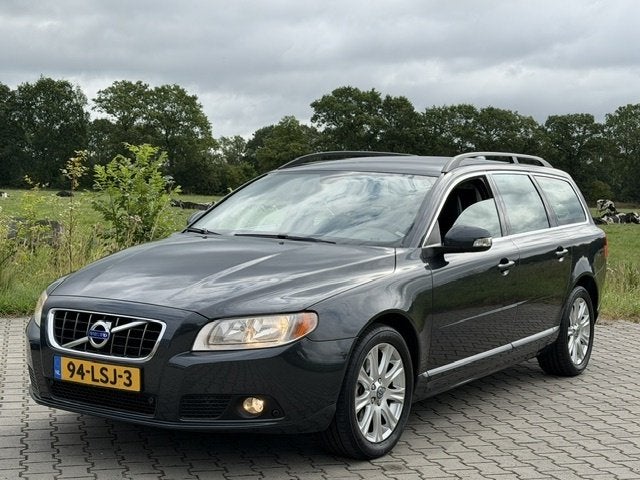 Volvo V70 V70 2.0T 203PK 6-2010 LEDER STL VERW VERKOCHT, Auto's, Volvo, Euro 5, Zwart, 4 cilinders, Automatische klimaatregeling