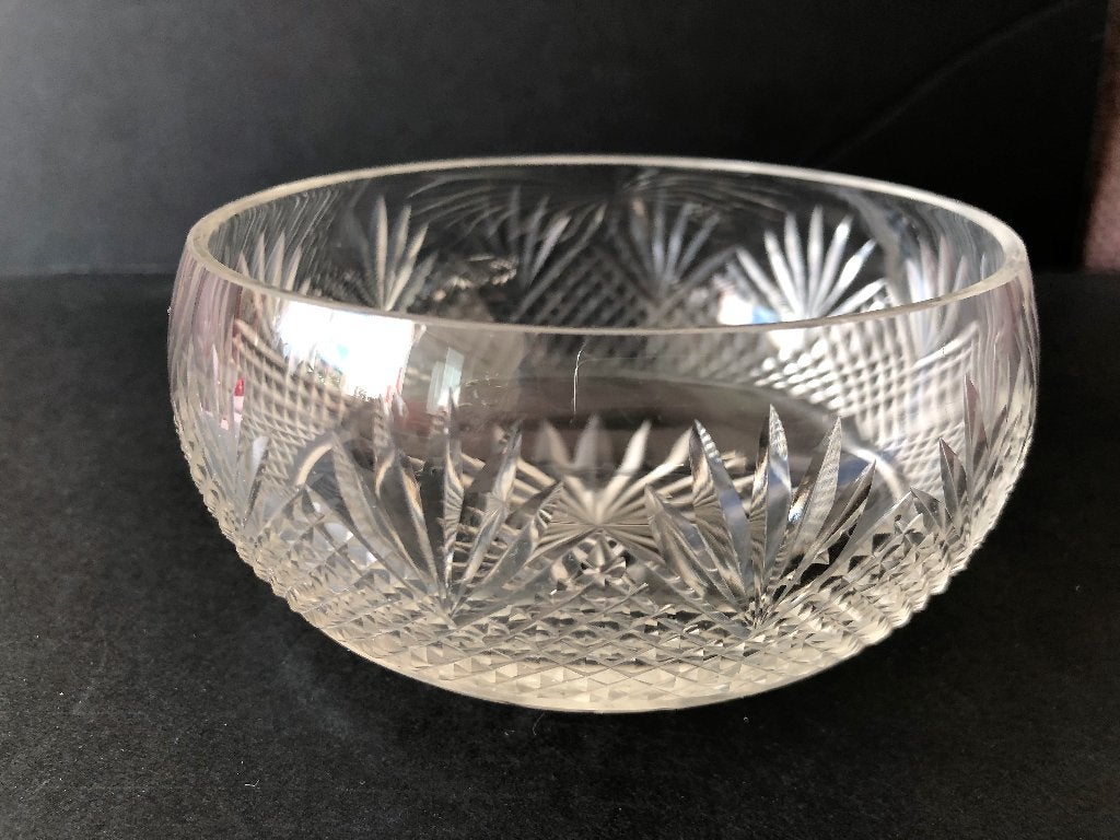 Antieke Vingerkom Wilhelmina Waaier Slijpsel Kristal 10 cm, Ophalen