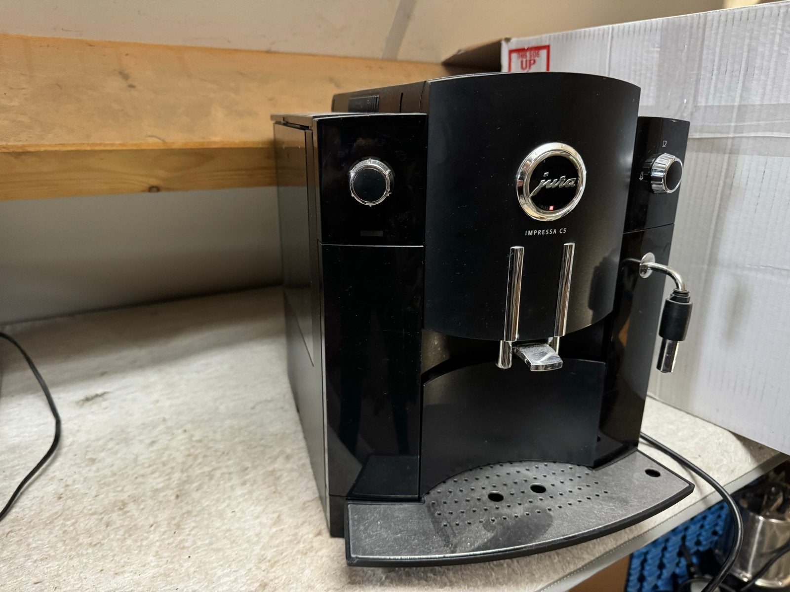 Jura Impressa C5  met defect !!, Afneembaar waterreservoir, Gebruikt, Koffiemachine, 4 tot 10 kopjes