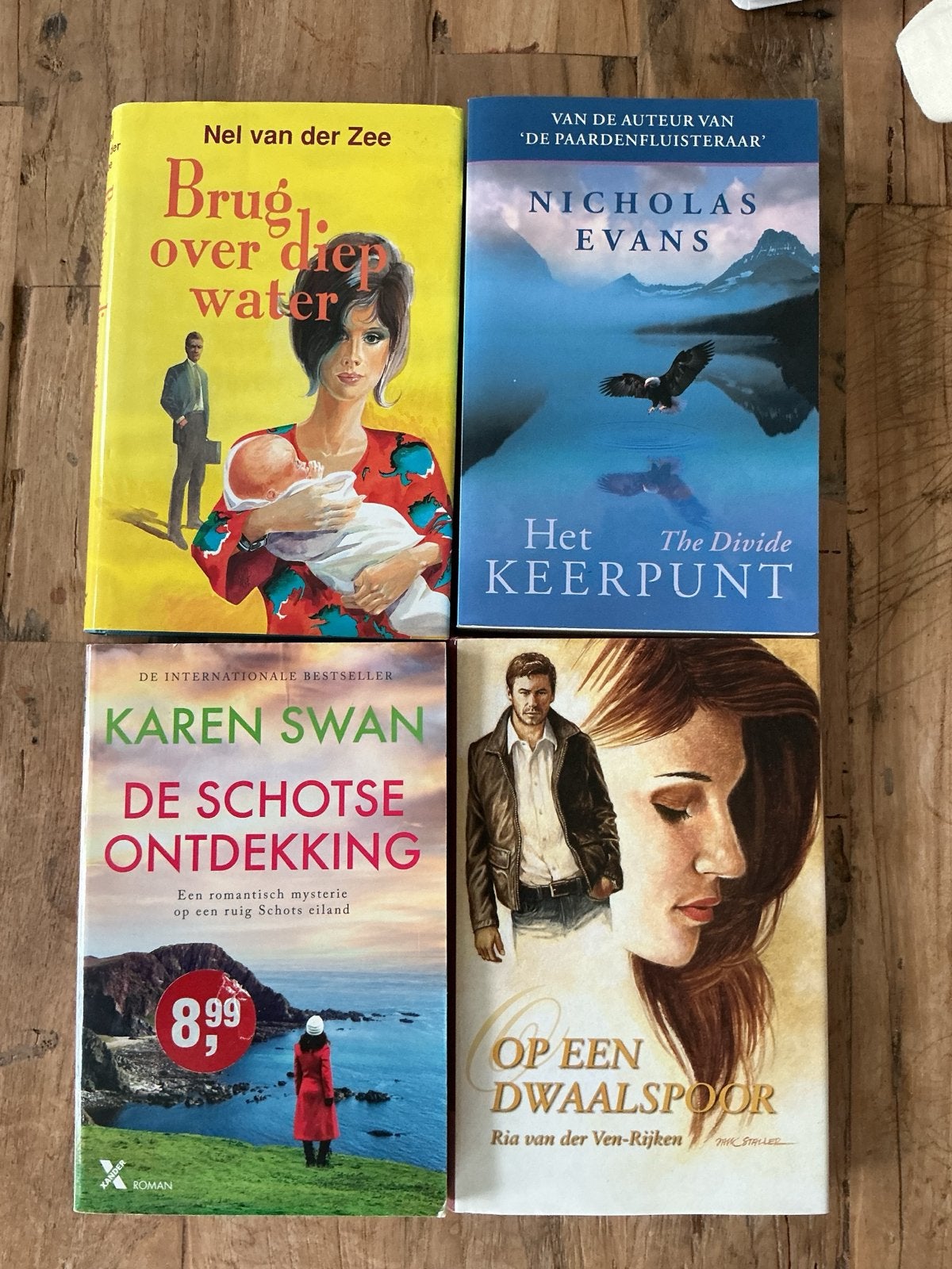 Diverse romans: 4 boeken van verschillende auteurs, Ophalen of Verzenden, Gelezen