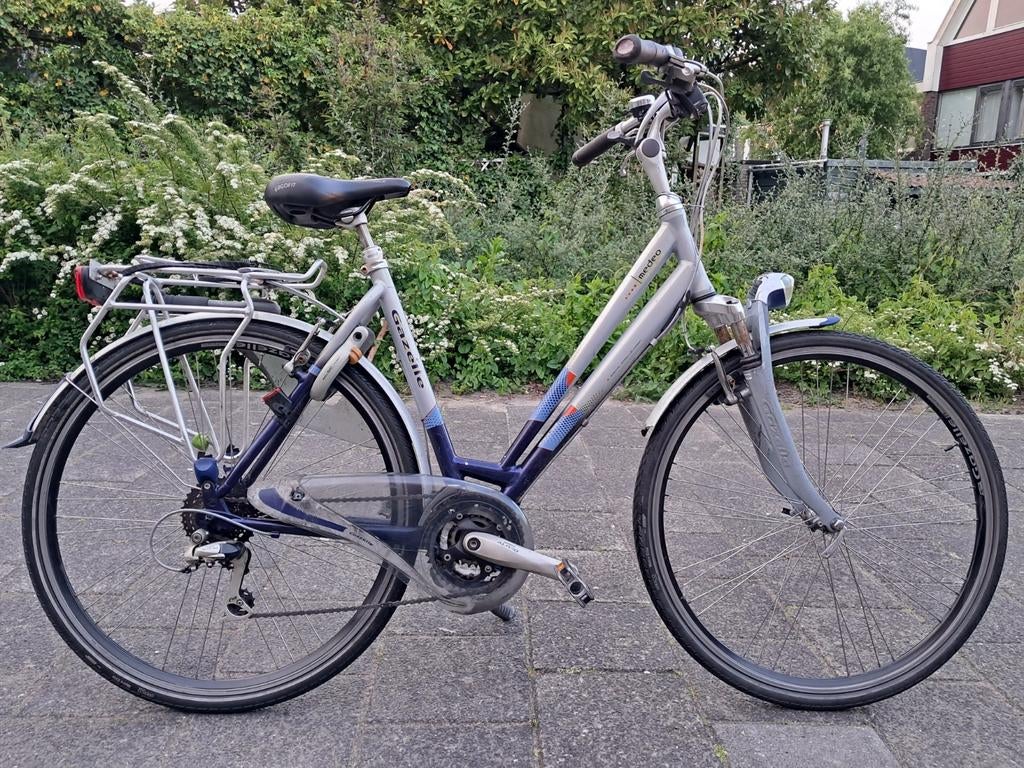 Gazelle Medeo 53 cm frame size, Ophalen, 28 inch, Gebruikt, Velgrem