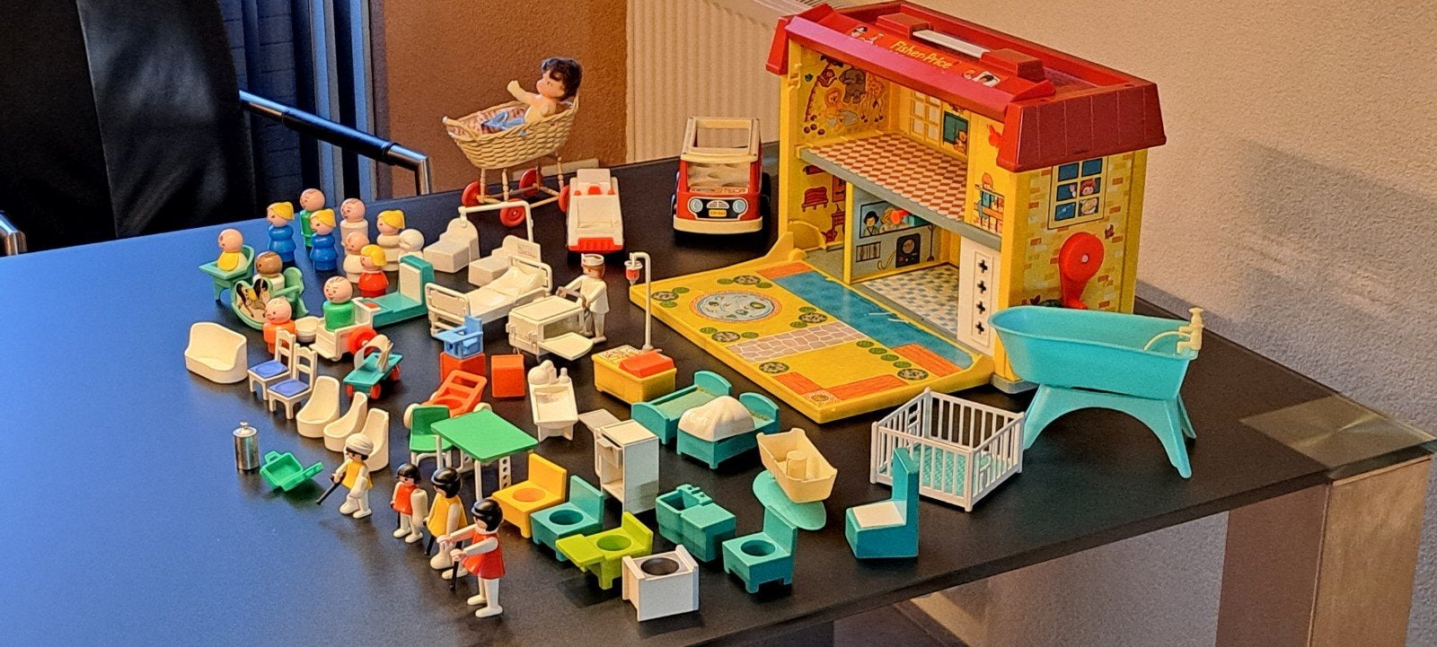 Ziekenhuis fisher-price & veel extra pullen erbij!
Combinati, Ophalen of Verzenden, Zo goed als nieuw