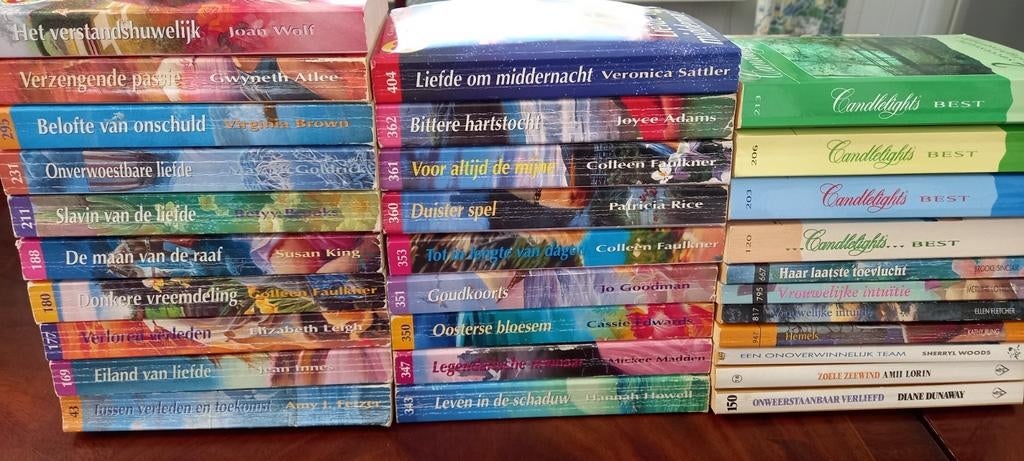 62  HARLEQUIN ROMANS E.A., Boeken, Romans, Gelezen, Ophalen of Verzenden
