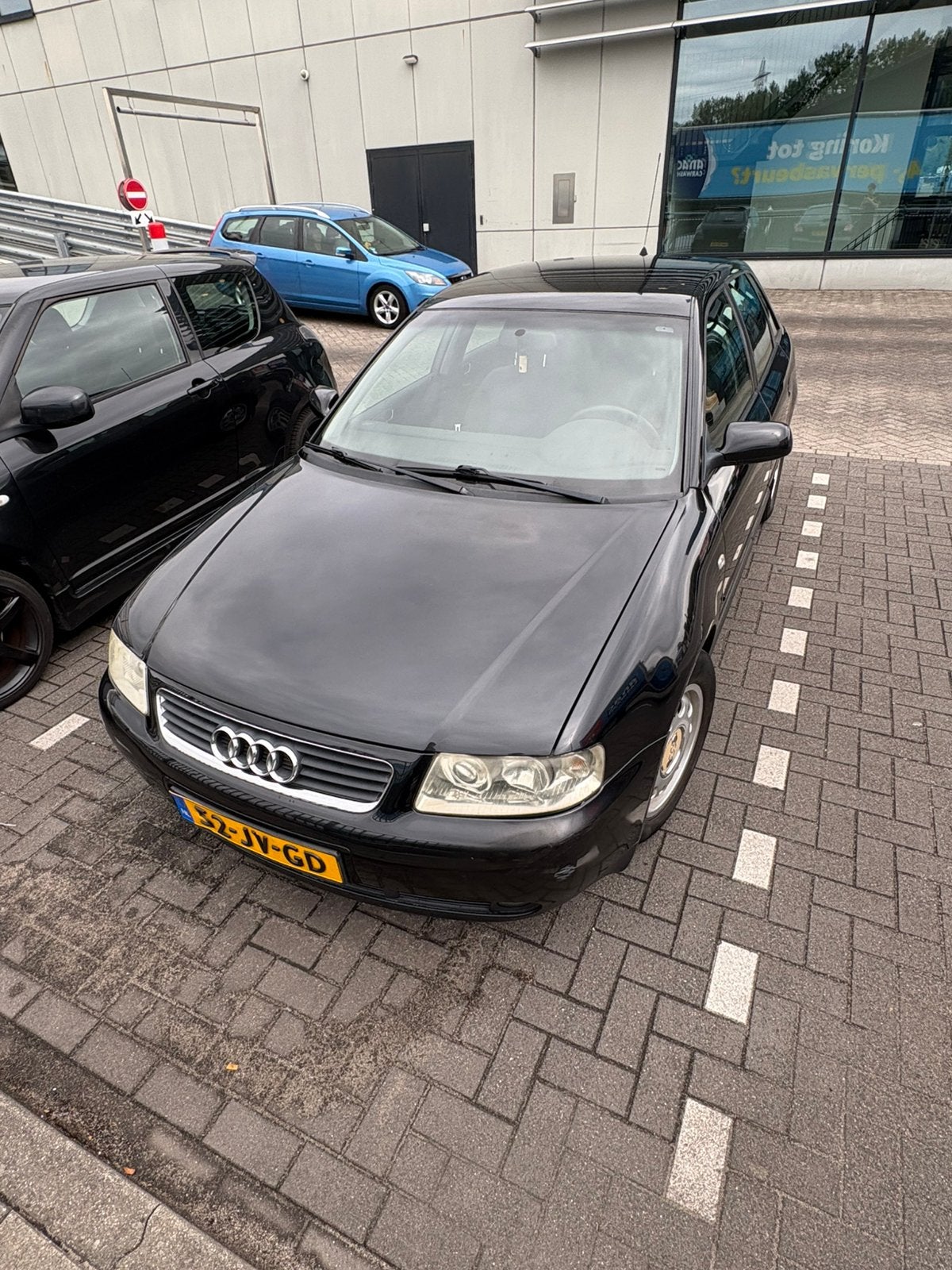 Audi A3 1.6 75KW 5D 2002 Zwart, Auto's, Voorwielaandrijving, Zwart, 1200 kg, Handgeschakeld