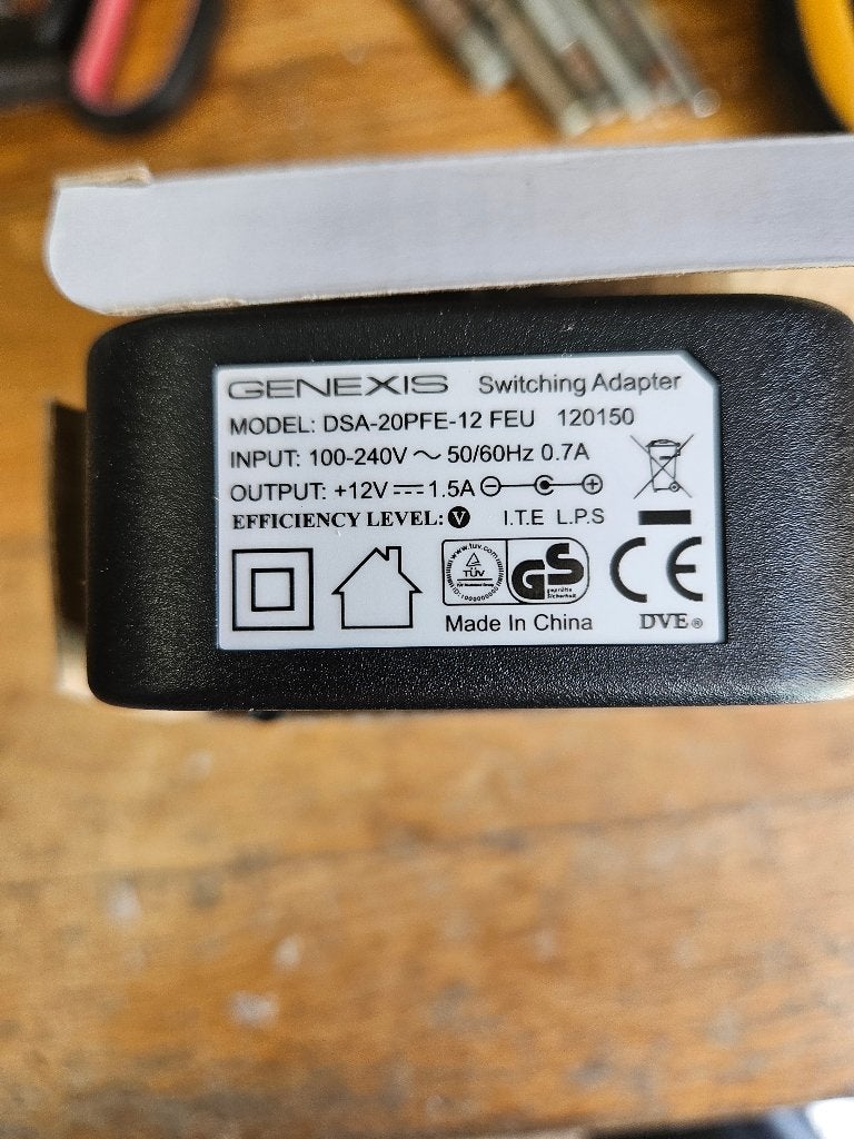 12volt adapter 1,5Amp, Ophalen of Verzenden, Nieuw