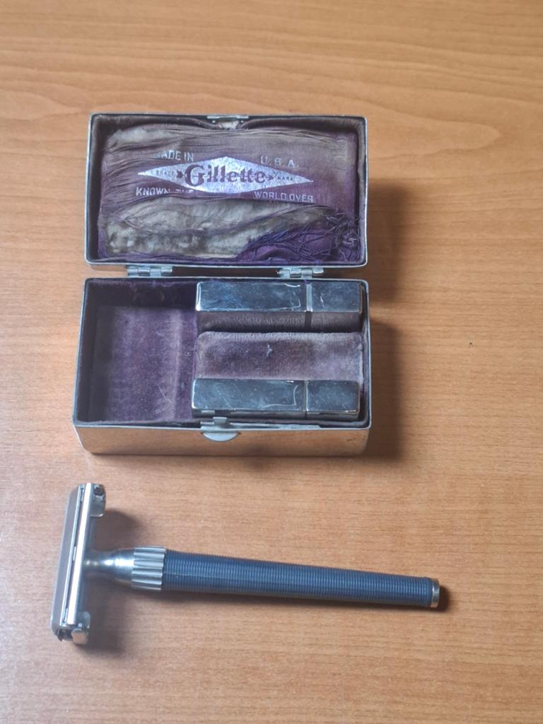 Doosje en scheermes van gilette, Ophalen of Verzenden
