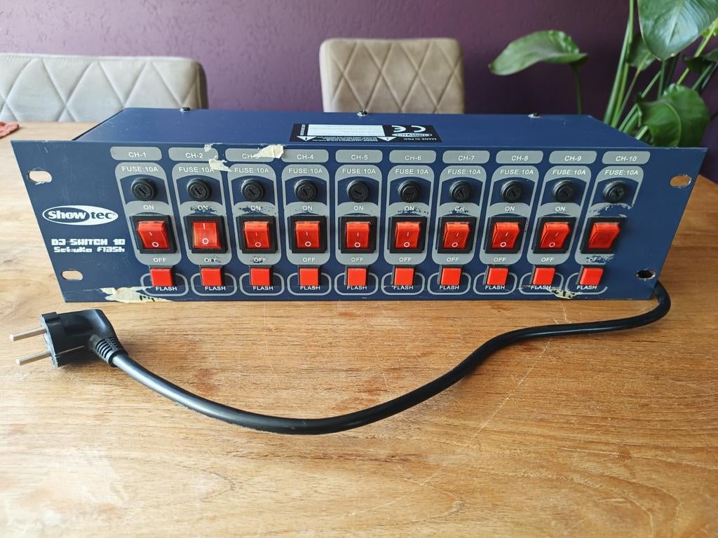 Showtec DJ Switch 10 Schuko Flash schakelcontroller, Ophalen, Gebruikt, Overige typen