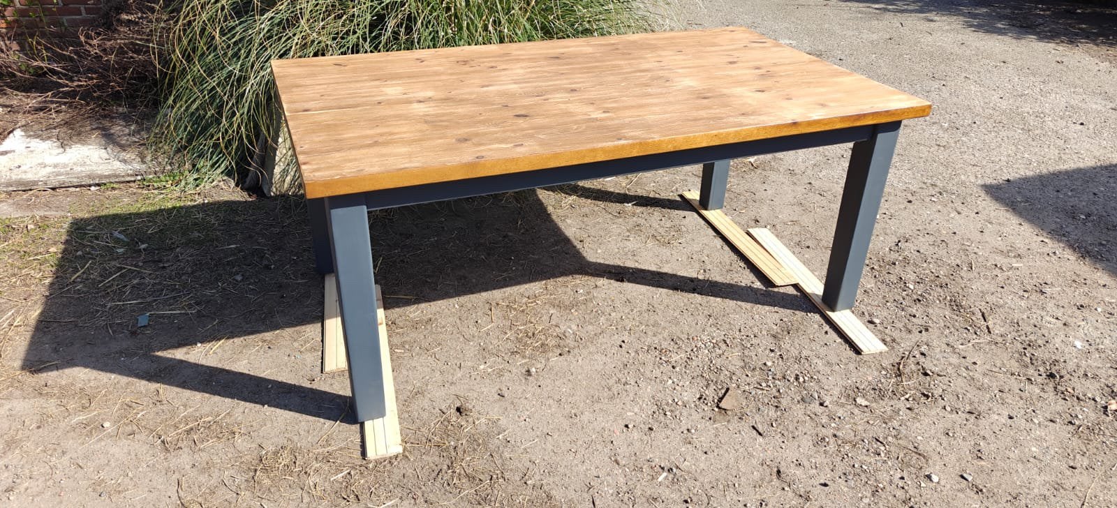 Gave houten eettafel, Huis en Inrichting, Tafels | Eettafels, Ophalen, 50 tot 100 cm, Zo goed als nieuw, 150 tot 200 cm