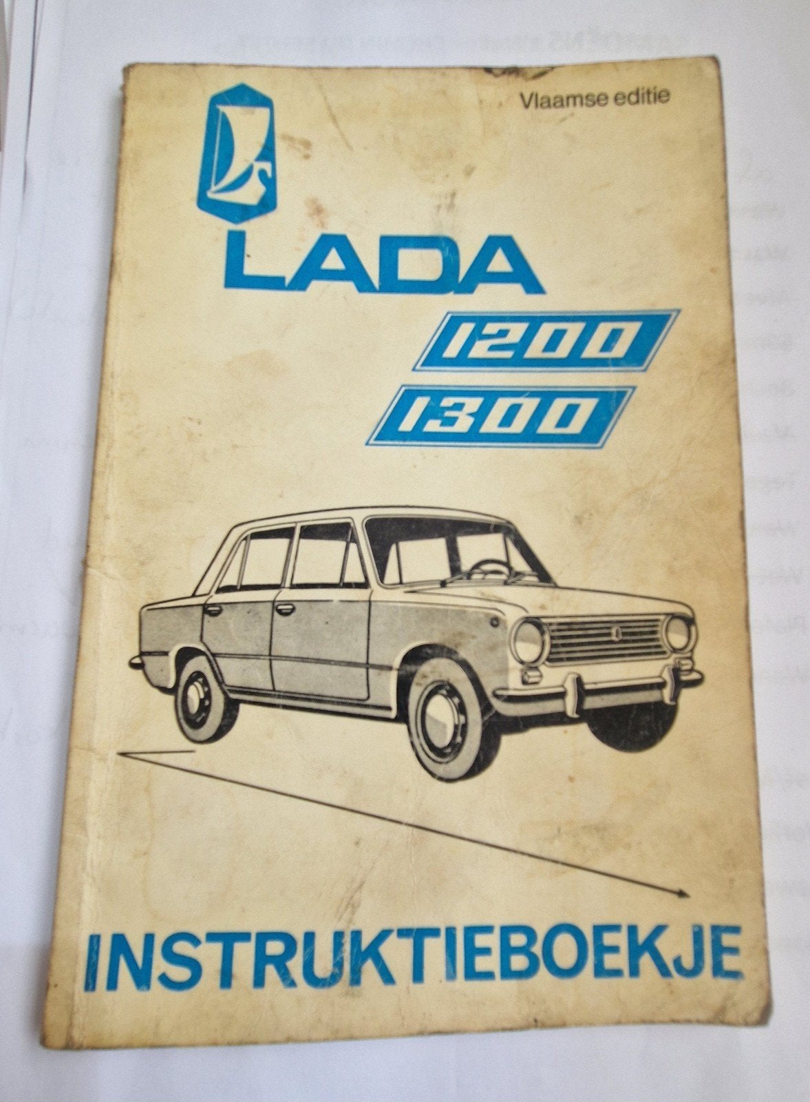 Uniek lada instructie boekje 1200 1300, Verzenden