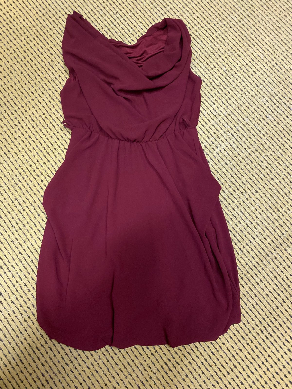 Bordeaux jurkje, Maat 38/40 (M), Ophalen of Verzenden, Zo goed als nieuw, Boven de knie