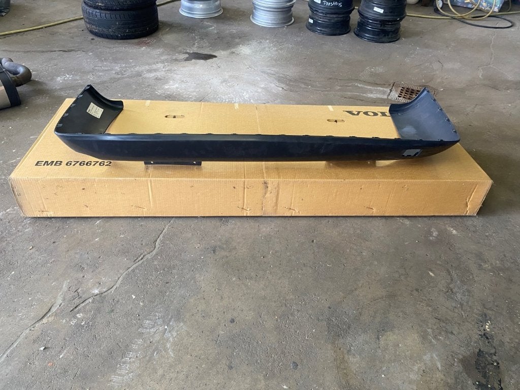 Volvo V70 III (-08 t/m -14) Rear Bumper Diffuser new, Ophalen, Nieuw, Volvo, Bumper