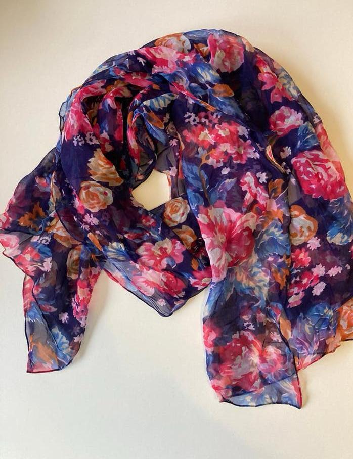 Prachtige SJAAL met bloemenprint NIEUW! Pom oilily stijl, Ophalen of Verzenden, Nieuw, Maat 42/44 (L), Sjaal