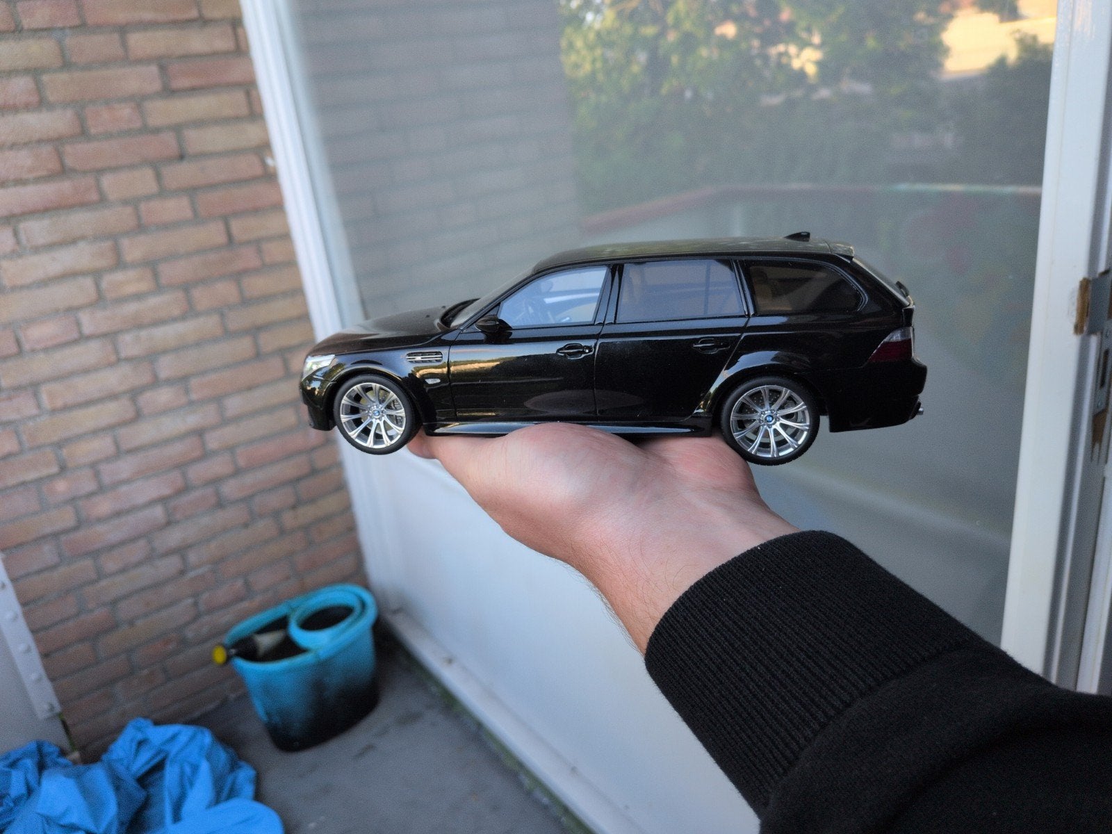 Ottomobile bmw m5 1:18 met doos, Ophalen, Nieuw, BMW, Bumper