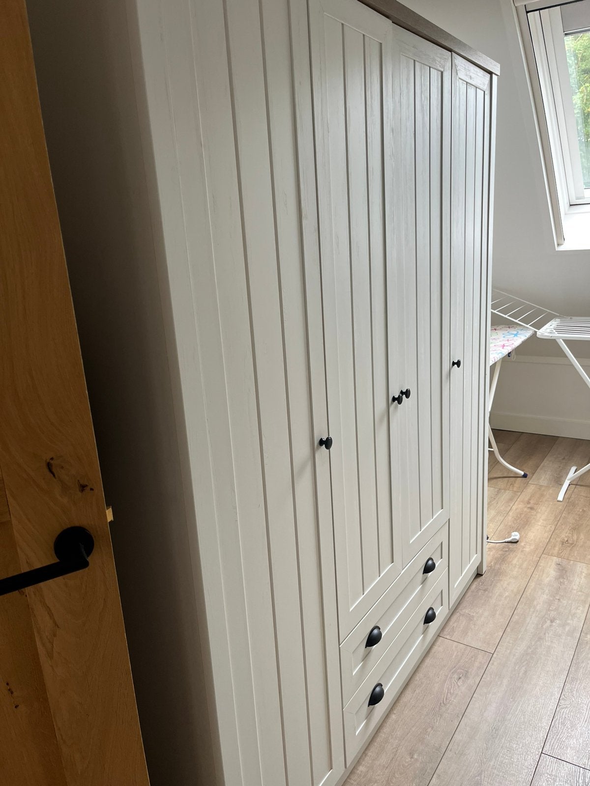 Wit houten kledingkast, Gebruikt, 200 cm of meer, 150 tot 200 cm, Overige houtsoorten
