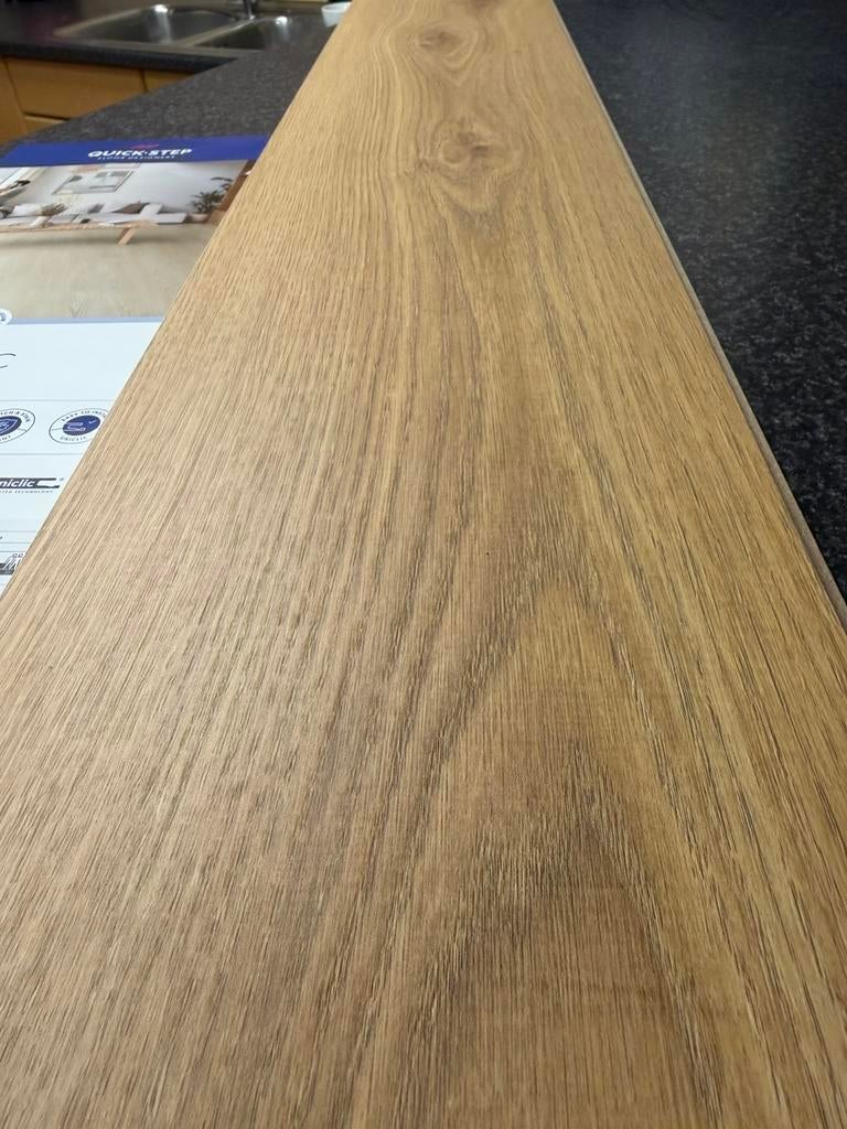 8.00 mtr/ QUICKSTEP LAMINAAT GANG / KEUKEN ECT, Ophalen, Nieuw, Bruin, Laminaat