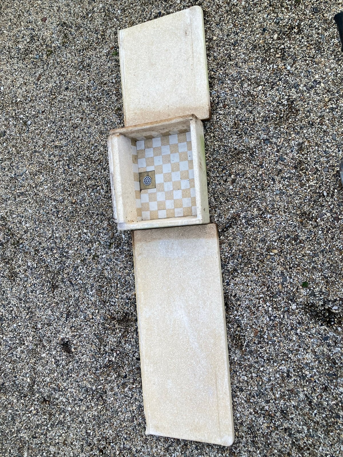 Hardstenen blad met oude spoelbak - uniek design, Steen/keramiek, Overige merken, Ophalen, Beige
