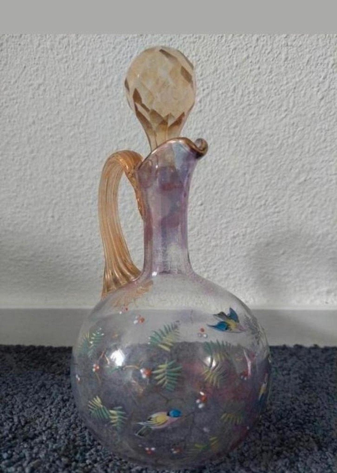 Decoratieve karaf

Hoogte 19cm, Ophalen of Verzenden