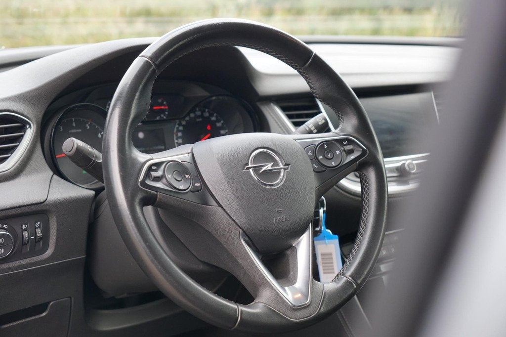 Opel Grandland X 1.2 Turbo Business Edition - Quartz Grey -, Auto's, Opel, Voorwielaandrijving, Gebruikt, 1199 cc, Leder en Stof