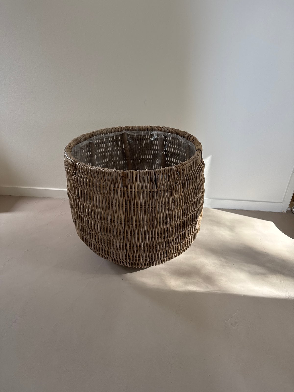Grote rotan plantenbak (Ø 54 cm, H 54 cm), Ophalen, Overige materialen, 40 cm of meer, Rond