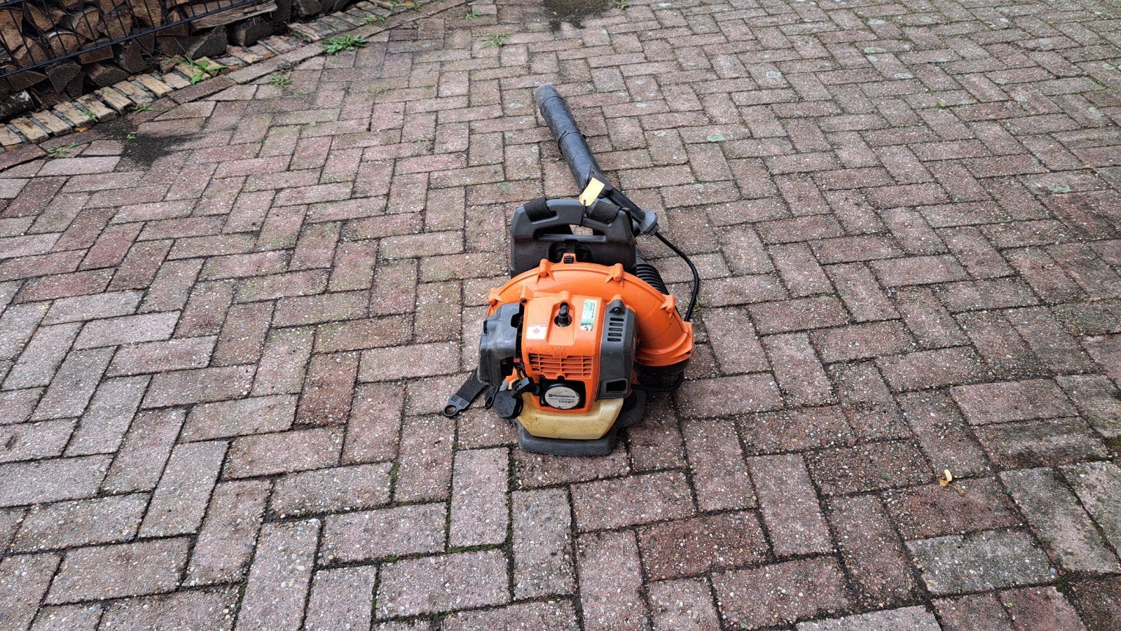Husqvarna 130 BT Bladblazer ruggedragen klaar voor gebruik, Ophalen, Benzine, Gebruikt, ????