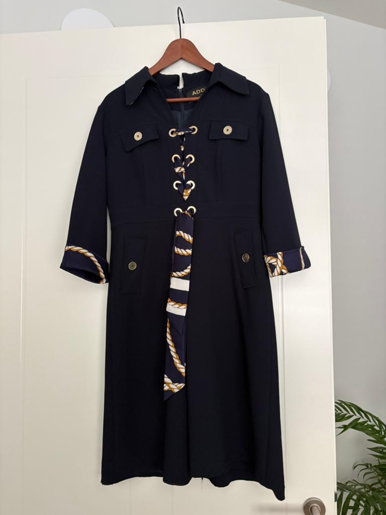 Addy van den krommenacker jurk nieuw, Verzenden, Zo goed als nieuw, Blauw, Onder de knie