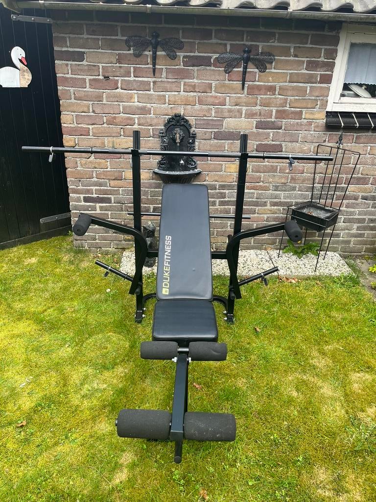 Duke Fitness halterbank met gewichten, Ophalen, Gebruikt, Benen, Fitnessbank