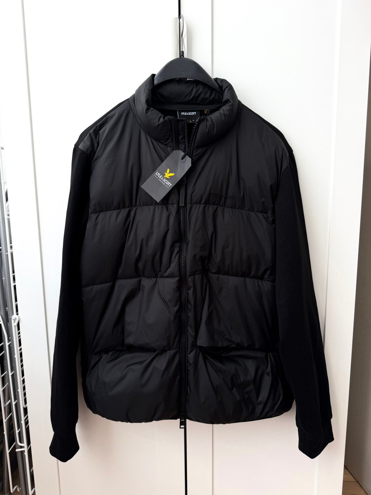 [Nieuw] Lyle & Scott Hybrid zip vest jacket jas maat L, Ophalen of Verzenden, Nieuw, Maat 52/54 (L), Zwart