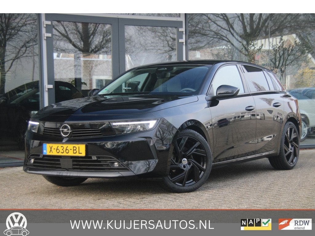 Opel Astra 1.2 Level 3 | ACC | 360 Camera | LED | Org NL |, Voorwielaandrijving, 1199 cc, Met garantie (alle), Zwart
