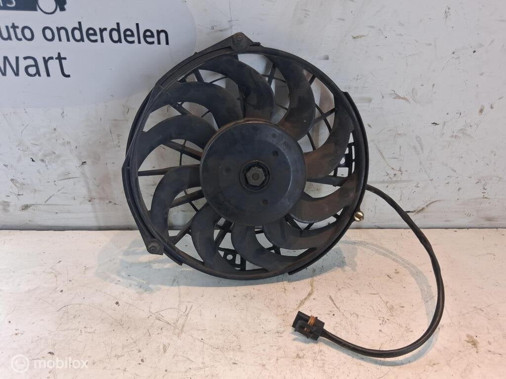 Koelvin Opel Corsa B ('93-'00) 90504897, Gebruikt, Opel, Ophalen of Verzenden, Opel