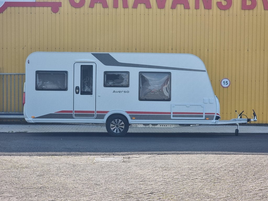 Bürstner Averso 485 TS, Bedrijf, Bürstner, 6 tot 7 meter, Overige typen