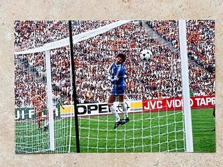 Kleurenfoto 20x30cm M van Basten doelpunt 2-0 finale EK 1988, Verzenden, Nieuw, Ajax, Poster, Plaatje of Sticker