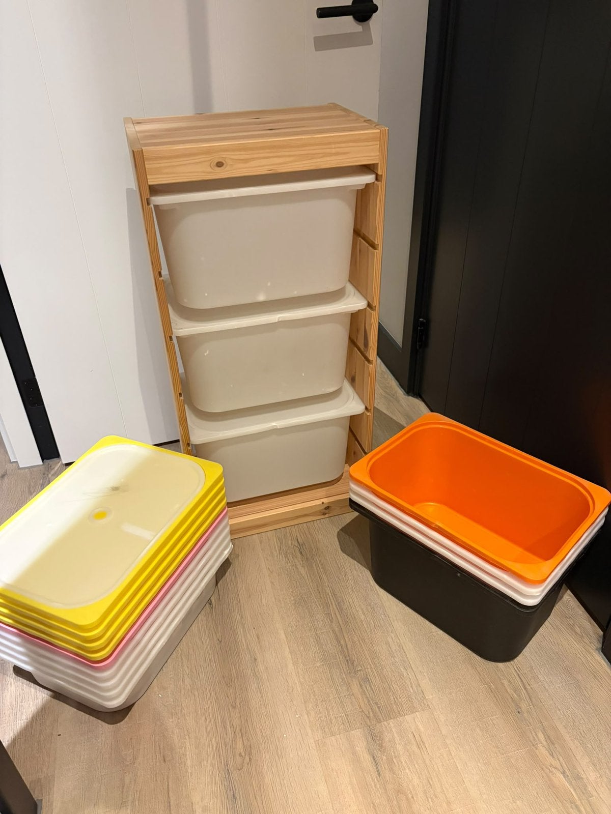 Ikea trofast kast grenen plus bakken, Huis en Inrichting, Ophalen, Zo goed als nieuw