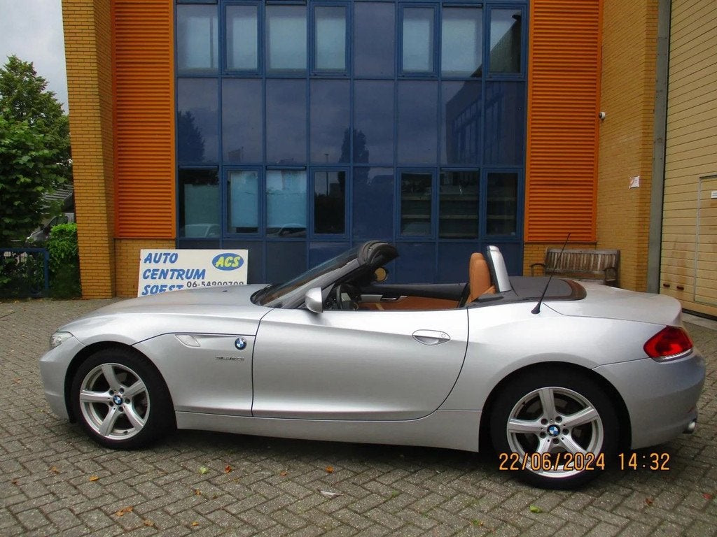 BMW Z4 Roadster sDrive20i High Executive Aut., Auto's, BMW, Automaat, Euro 5, Gebruikt, Open dak