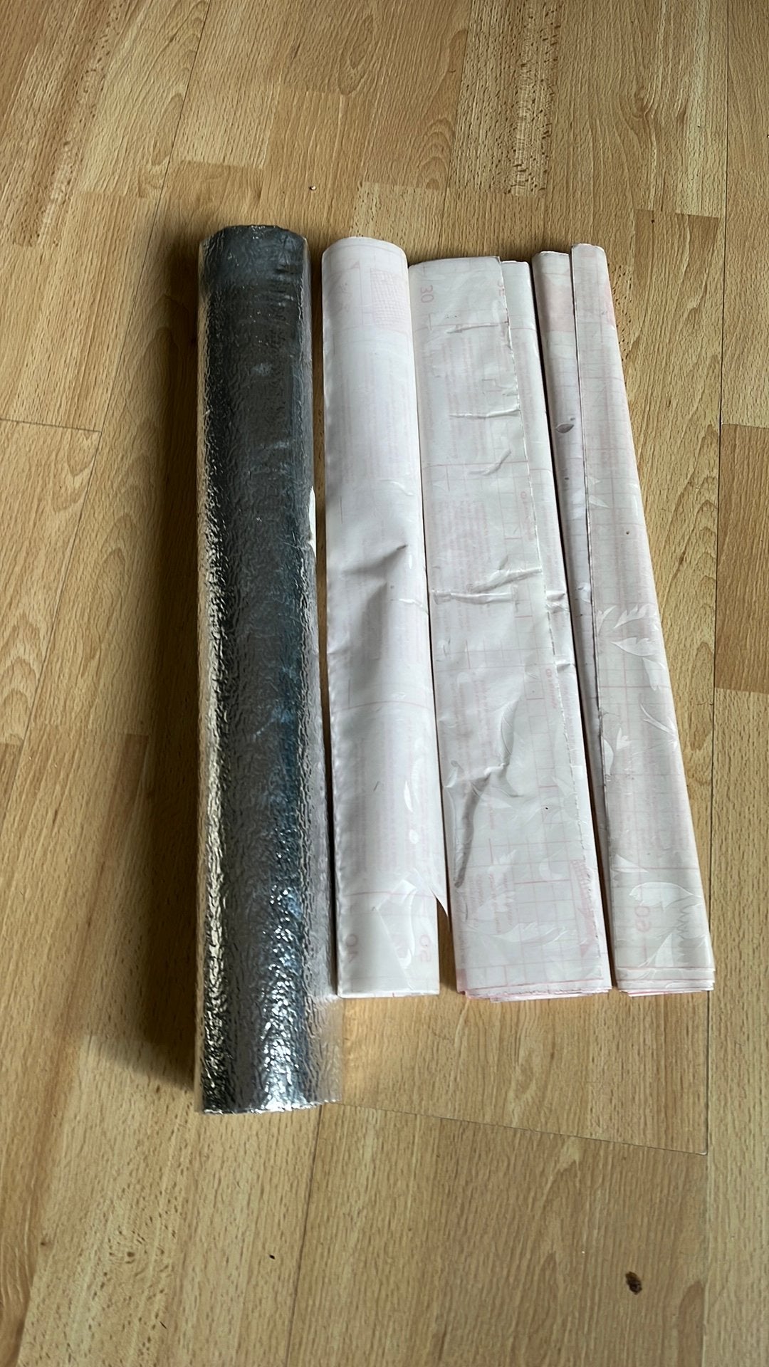 Restjes plakplastic en radiatorfolie, Ophalen