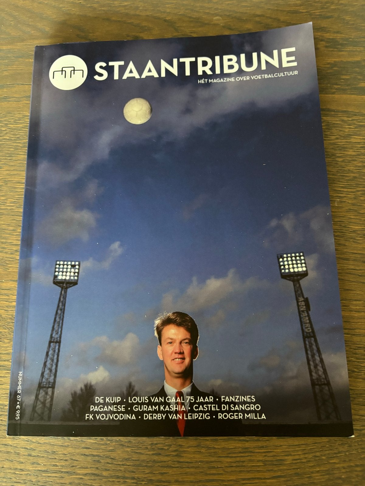 Staantribune Magazine - Voetbalcultuur nummer 67, Boeken, Verzenden, Gelezen, Balsport