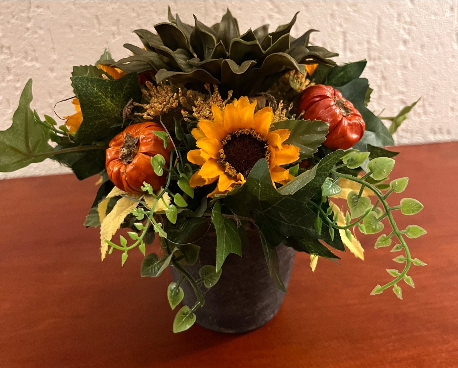 Herfststukje  met zonnebloemen en pompoenen, Ophalen, Binnen, Zo goed als nieuw, Kunststof