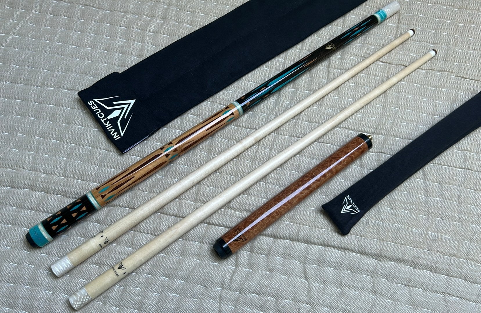 Nieuw! Invikt Cues Hiperion Blue - Handgemaakt!, Sport en Fitness, Keu of Ballen, N.V.T., Nieuw, Ophalen of Verzenden