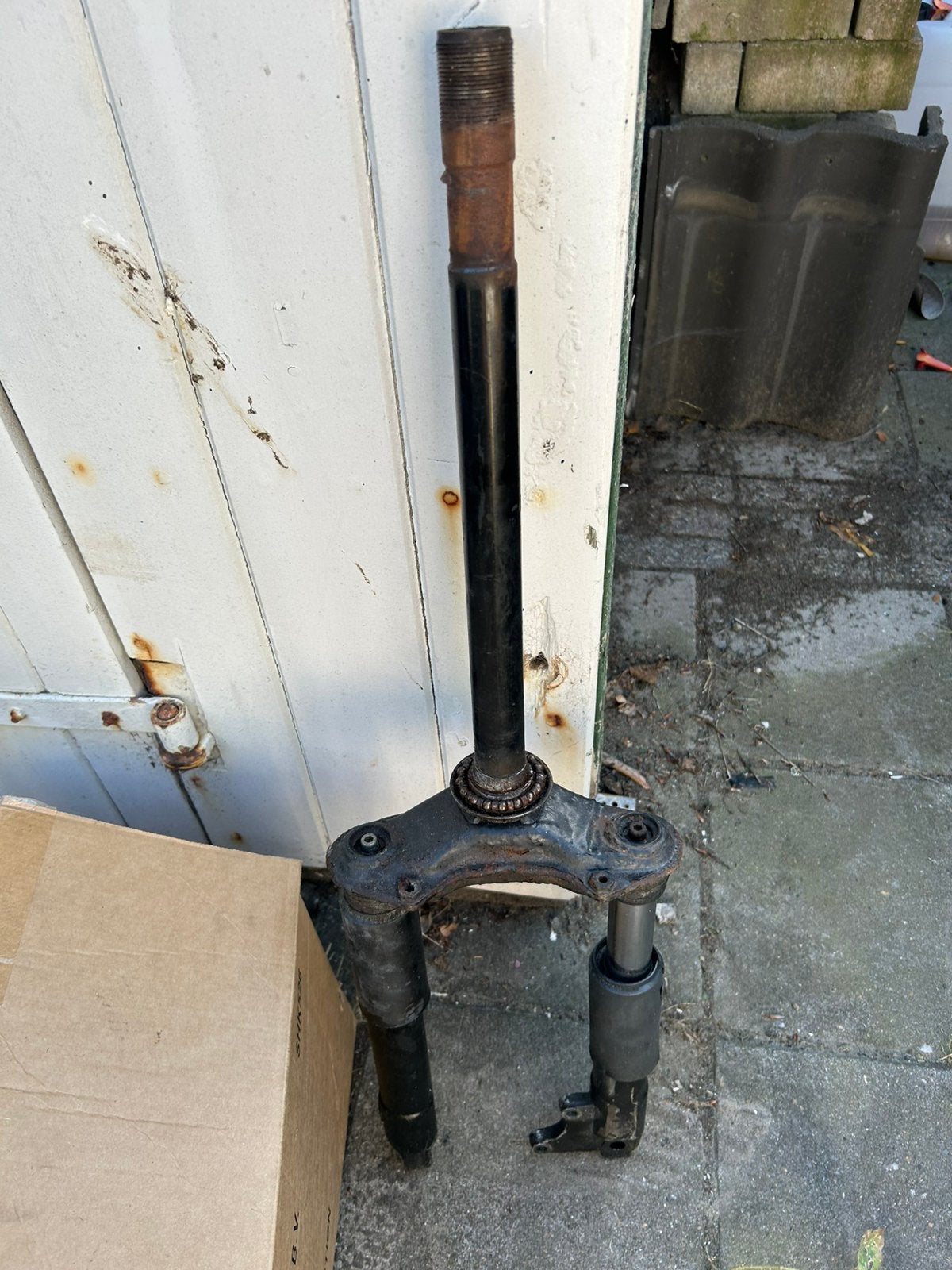 Zip type 3 voorvork, Ophalen of Verzenden, Zo goed als nieuw, Overige typen, Piaggio