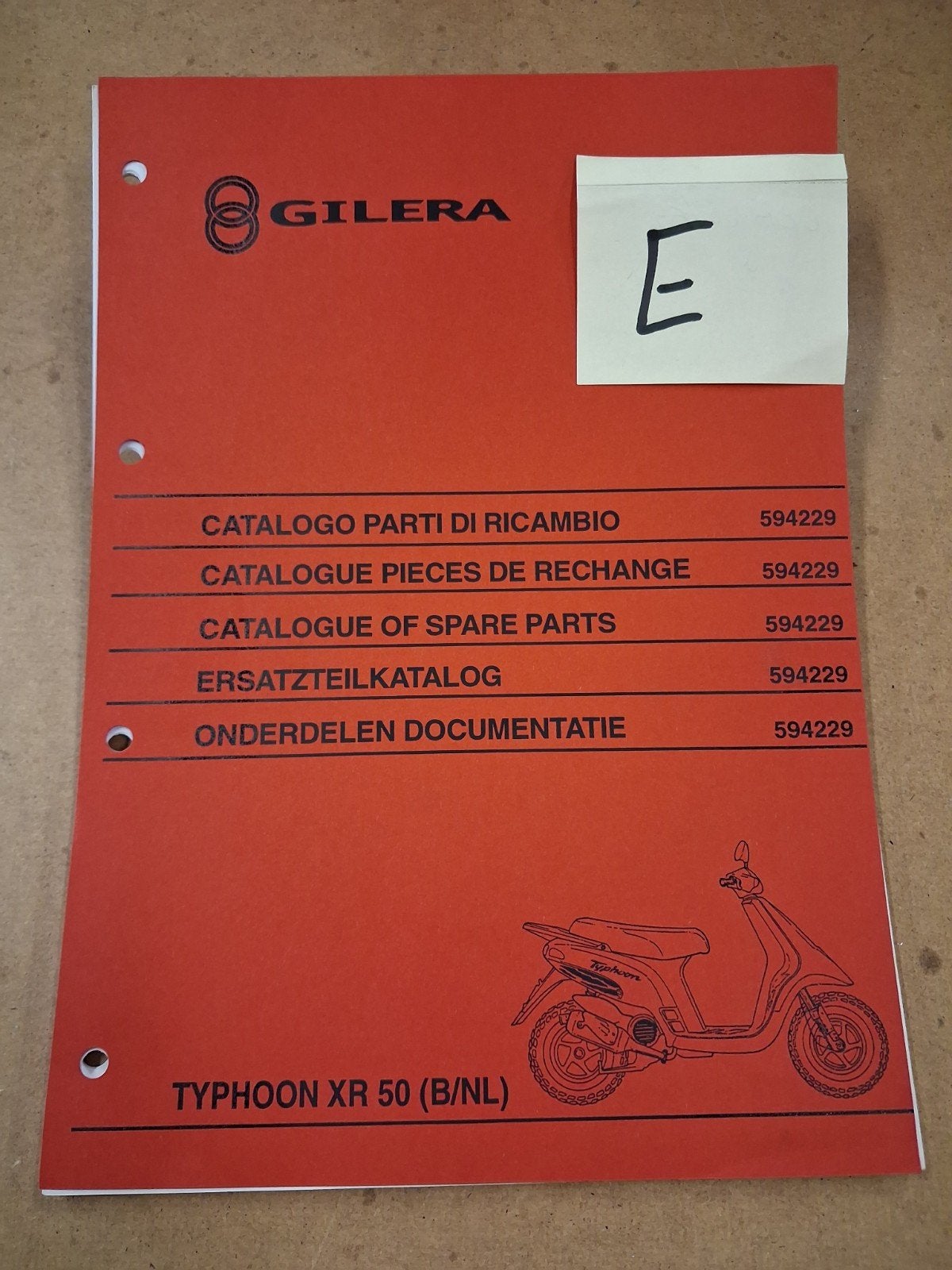 Gilera Typhoon XR 50 Onderdelen Documentatie (2000), Ophalen of Verzenden, Gebruikt