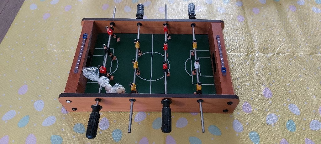 Mini tafelvoetbal, Ophalen, Gebruikt