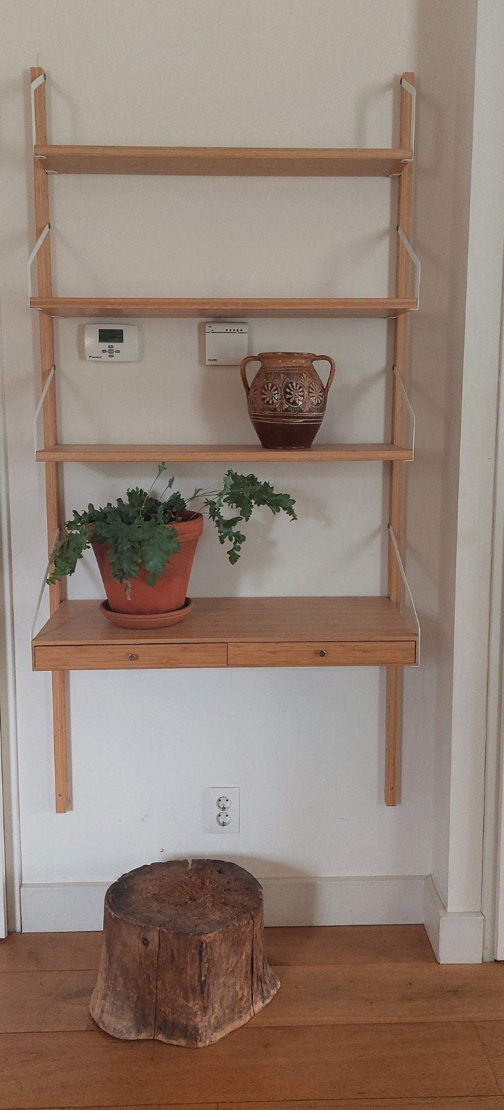 IKEA Svalnäs wandbureau met planken, Ophalen of Verzenden, Gebruikt