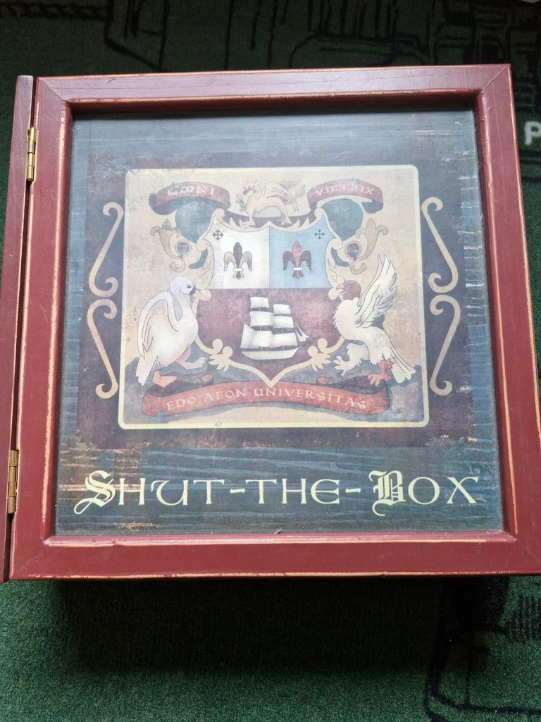 Shut-The-Box dobbelspel in houten doos, Hobby en Vrije tijd, Gezelschapsspellen | Overige, Vijf spelers of meer, Ophalen of Verzenden